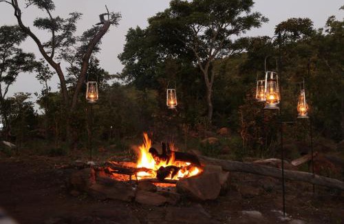 Vaalwater Cabin | Inzalo Safari Lodge