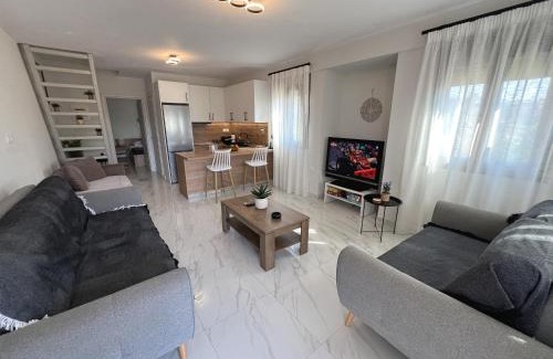 Nea Fokaia Villa | Ioannis Villa