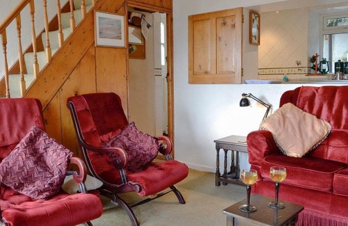 Llandudno House | Iola Cottage