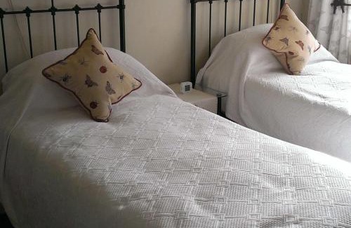 Garden Suburb Bed & Breakfast | Iolanthe