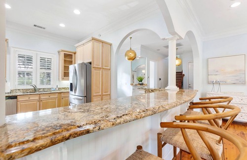 Isle of Palms House | IOP Oasis!~Best Backyard on IOP!~Golf Cart~Heated Salt Pool/Spa~Walk to Beach!