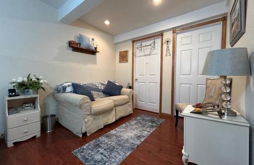Winterset Apartment | Iowa Nice, Winterset