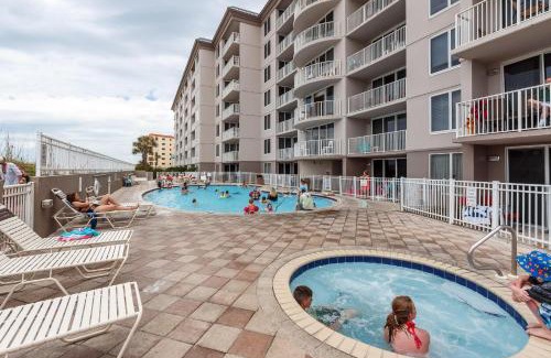 Fort Walton Beach Apartment | IP301-Beautiful 3 Bed Beachfront-Premium Amenities