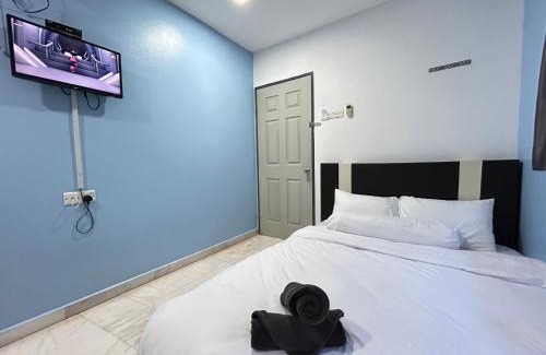 Hulu Kinta House | Ipoh Comfortable Rooms Only-Private Bathrooms Indoor Car Parking SY30