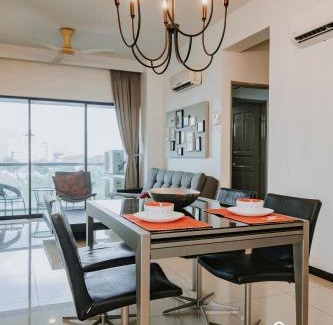 Taman Istana Apartment | Ipoh Kinta Riverfront Premium Suites by Verve