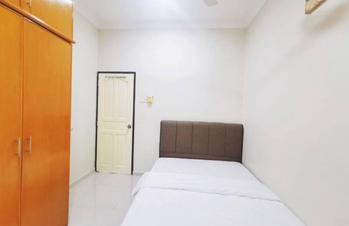 Kampung Simee House | Ipoh stadium 1min/wahkeongpark simee 18pax bungalow cottage