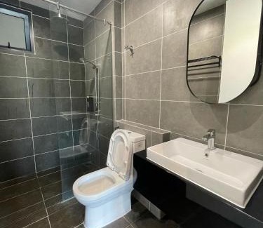 Ulu Kinta Apartment | Ipoh Sunway Onsen Suites and Tambun Guesthouse , 3-14pax 2parking by IWH