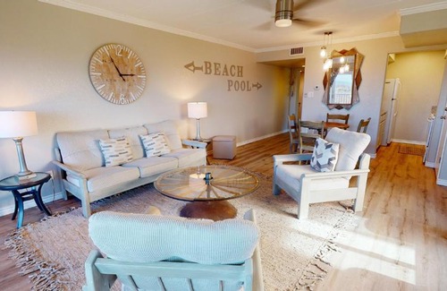 Port Aransas House | IR145 2nd Floor Condo, Ocean View, 1 Bedroom, Shared Pools, Boardwalks