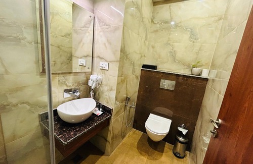 Sector 62 Hotel | IRA By Orchid Noida