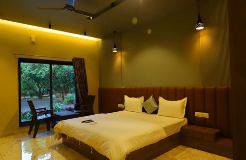 Talala Hotel | Iravati Resort