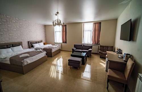 Khulo Hotel | IRE PALACE