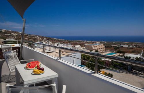 Fira Bed & Breakfast | Irene City Villas