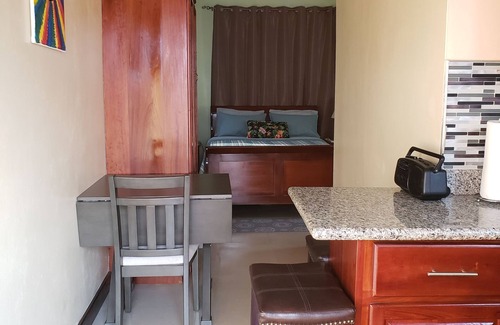 Caribbean Estates Apartment | Irie Hideaway - Private Studio in Gated Community, Caribbean Estates, Portmore