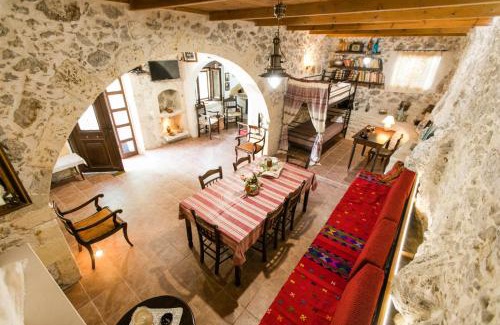 Alones House | Irini΄s house