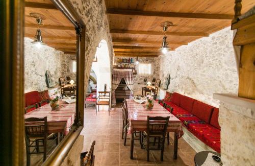 Alones House | Irini΄s house