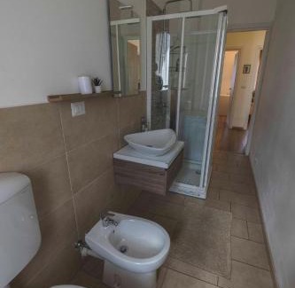 Vanchiglietta Apartment | Iris 128: il terrazzino sul giardino