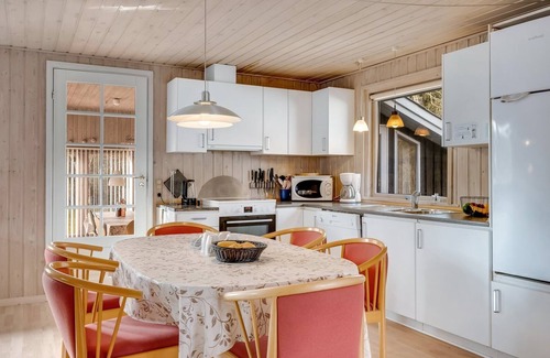 Thyholm House | "Iris" - 200m to the inlet by Interhome