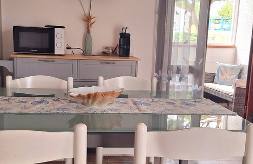 Lido delle Nazioni Apartment | Iris apartment with sea view a stone's throw from the beach and downtown