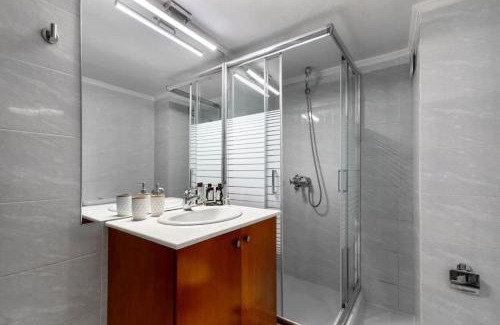 Plomari Apartment | Iris Apartment