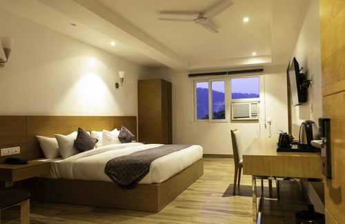 Dhikuli Hotel | Iris Lite