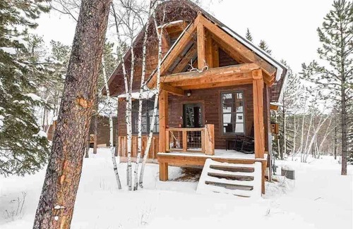 Deadwood House | Iron Horse Cabin - Gilded Mountain