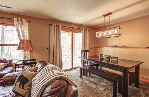 Deadwood House | Iron Horse Cabin - Gilded Mountain