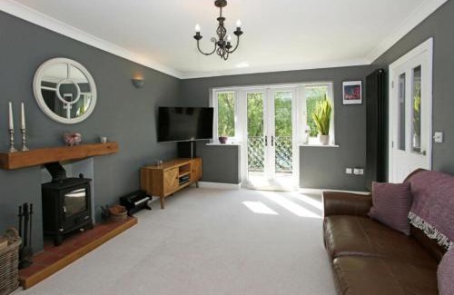Buildwas House | Ironbridge Hot tub home from home