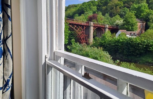 Coalbrookdale Apartment | Ironbridge View Townhouse