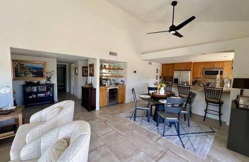 Palm Desert Condo | Ironwood Country Club Condo with a view!