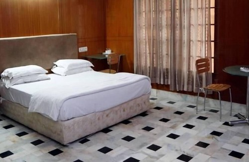 Bellary Hotel | Iroomz Ashoka Comforts