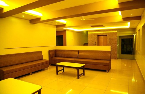 Bellary Hotel | Iroomz Hotel Pawan