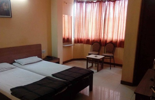 Hubli Hotel | iROOMZ Samrat Ashok