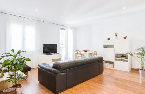 Old Town Apartment | iruzul