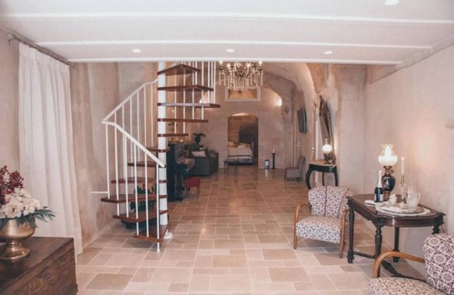 Sasso Caveoso Apartment | Isabel Luxury Suite Matera