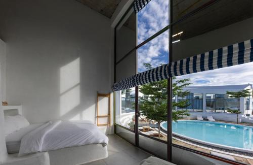 Ninh Hoa Hotel | iSea by the sea