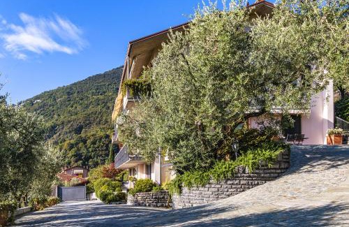 Riva di Solto Apartment | IseoLakeRental - Vacanza Romantica