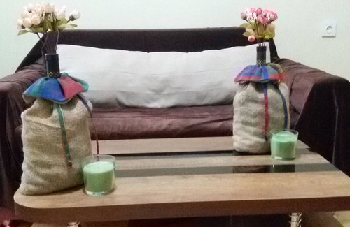 Sololaki Apartment | Isk Home. Isk Home apartment with a balcony is located in Tbilisi