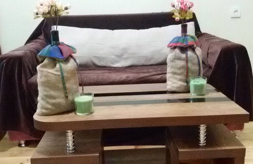 Sololaki Apartment | Isk Home. Isk Home apartment with a balcony is located in Tbilisi