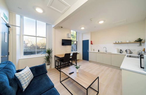Montrose Apartment | Isla @ Benmore Apartments (1st floor 3 bed)