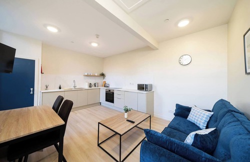 Montrose Apartment | Isla @ Benmore Apartments (1st floor 3 bed)