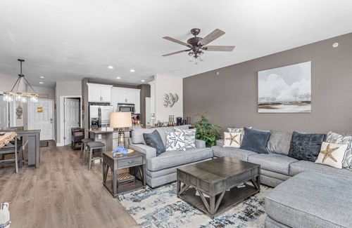Rocky Mount Condo | Isla Del Sol Z-405 - Island Life at the Lake!