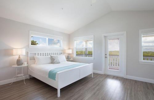 Islamorada Villa | Isla Key Mamey - Waterfront Boutique Resort, Island Paradise, Prime Location