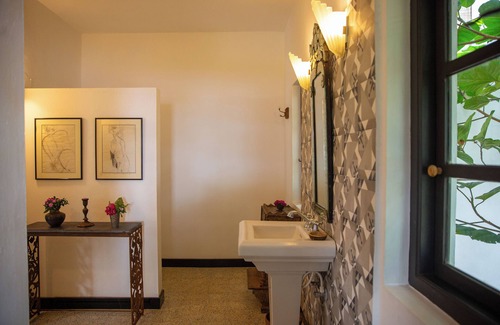 Dindigul Hotel | Isla's Ridge