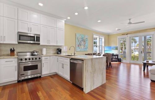 Islamorada House | Islamorada Oceanfront Home with Ocean View, Dock, Comm Pool & Beach