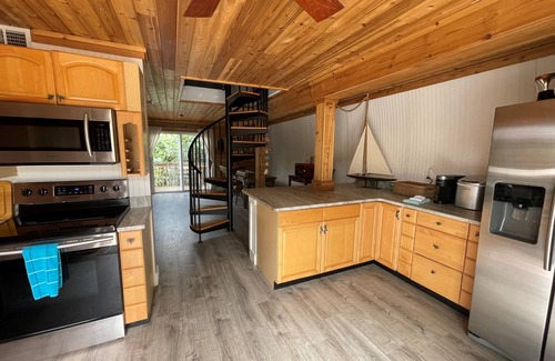 Placida House | Island Beach Barn - charming vacation house with bay/dock and beach access