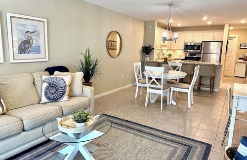 Ilexhurst Condo | Island Beach Club 1- Anna Maria Island-Condo 2 Bedroom/2 Bath gulf front,.