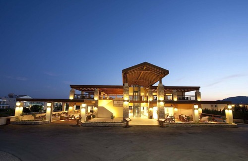 Pefkos Apartment | Island Blue Hotel