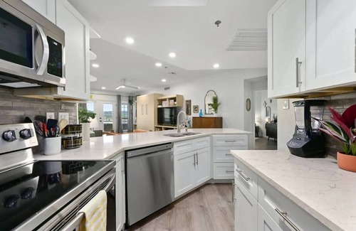 Lago Vista Condo | Island Breeze | 2 Bed, 1 Bath