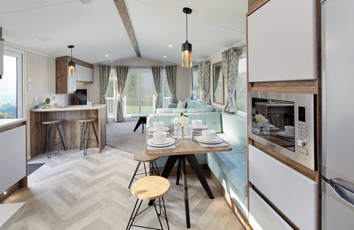 Hayling Island Cottage | ISLAND BREEZE - HAYLING ISLAND in Hayling Island Holiday Park