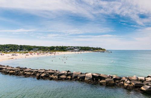 Oak Bluffs House | Island Breeze